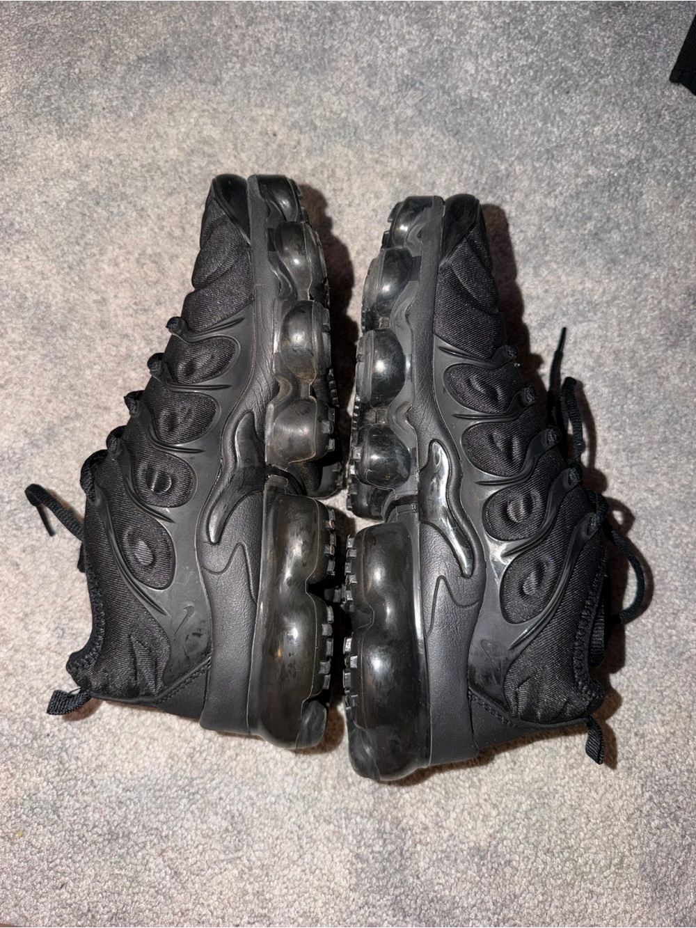 Women’s Nike Vapormax Plus - Picture 2 of 6